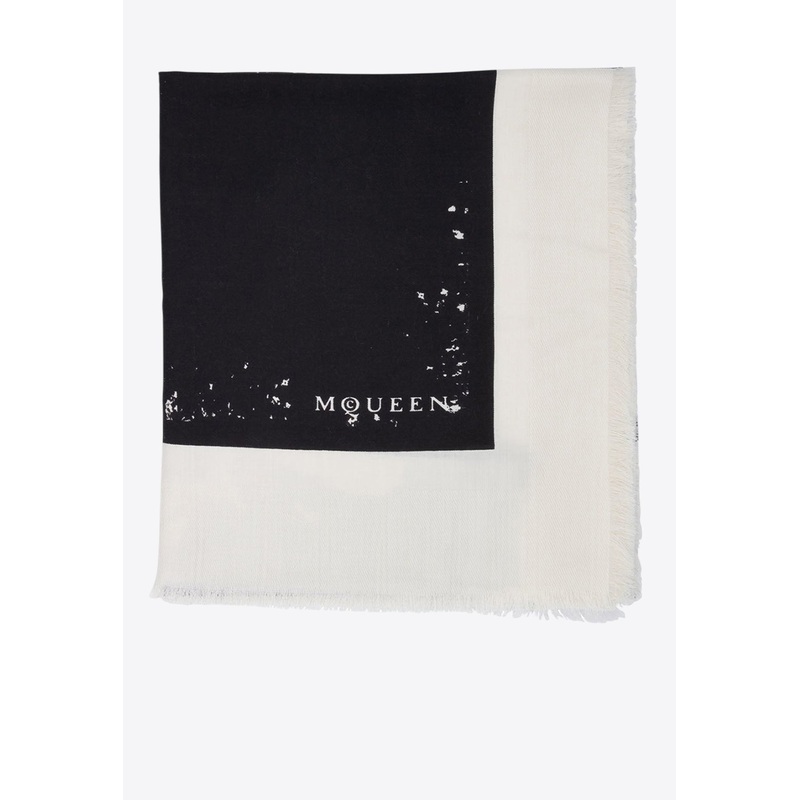 Skull-Print Silk Scarf Monochrome Onesize