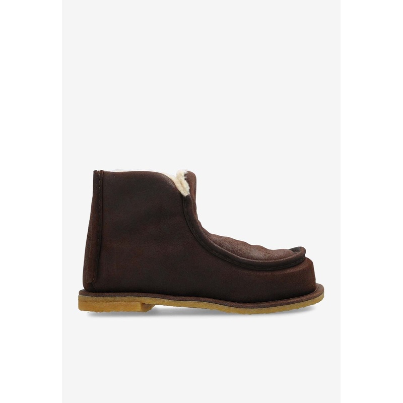 Shearling-Lined Suede Boots Brown wshoeseu_EU 36