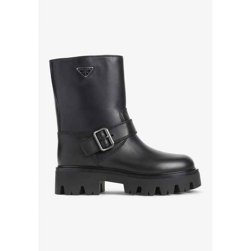 Triangle-Logo Leather Lug Boots Black wshoeseu_EU 40