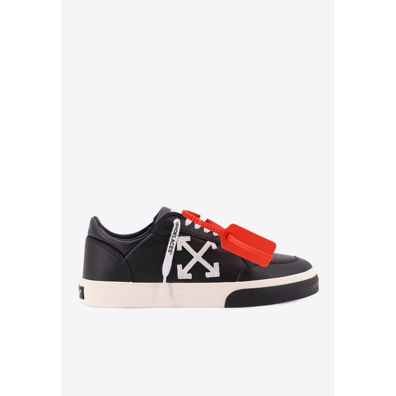 Vulcanized Low-Top Sneakers Black mshoeseu_EU 39