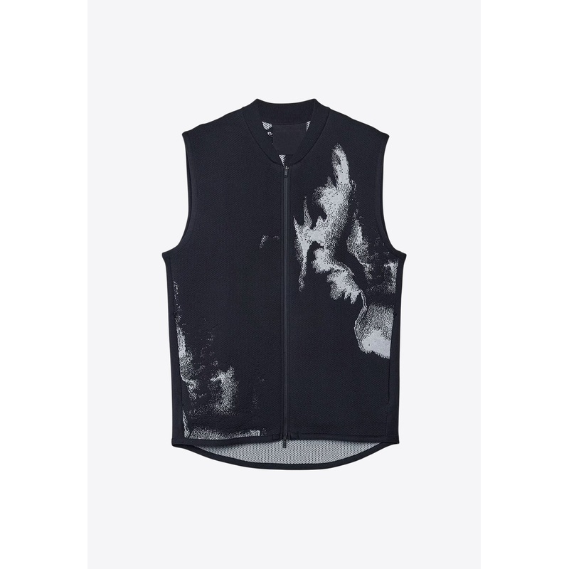 Running Engineered Zip-Up Vest Black mrtwstd_S