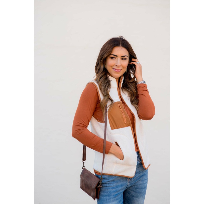 Accented Zipper Pocket Sherpa Vest S