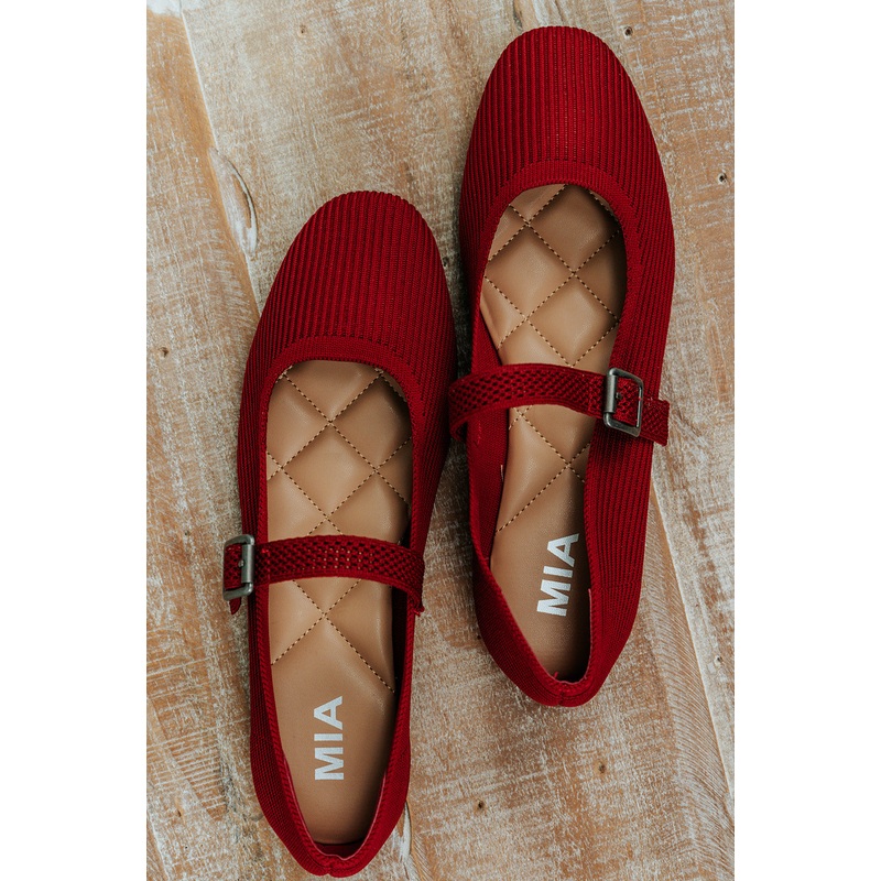 Brita Red Flats Red 6