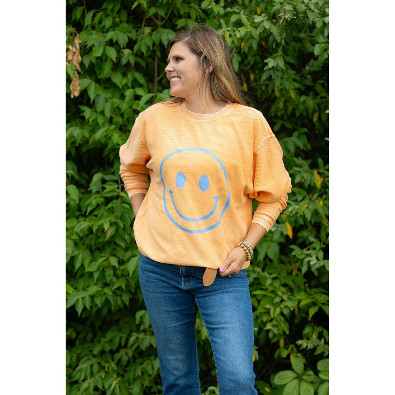 Vibrant Smiley Ribbed Graphic Crewneck Orange S