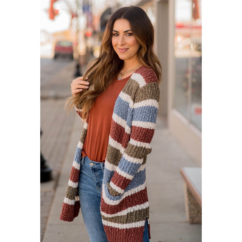 Warm and Cozy Knitted Blocked Cardigan S