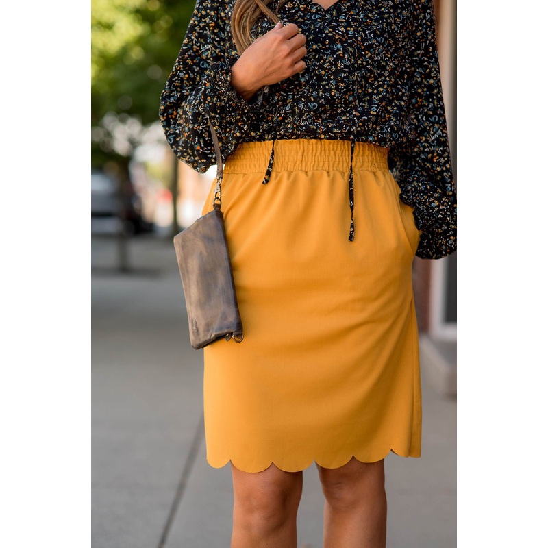 Scalloped Bottom Skirt Black S
