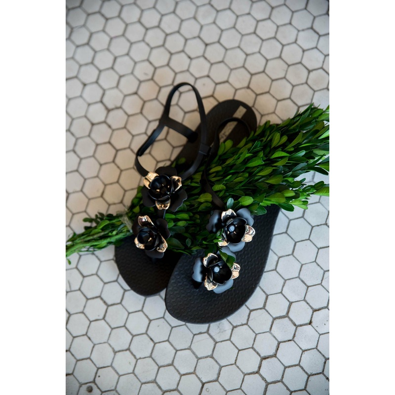 Floral Sandal 6 Black