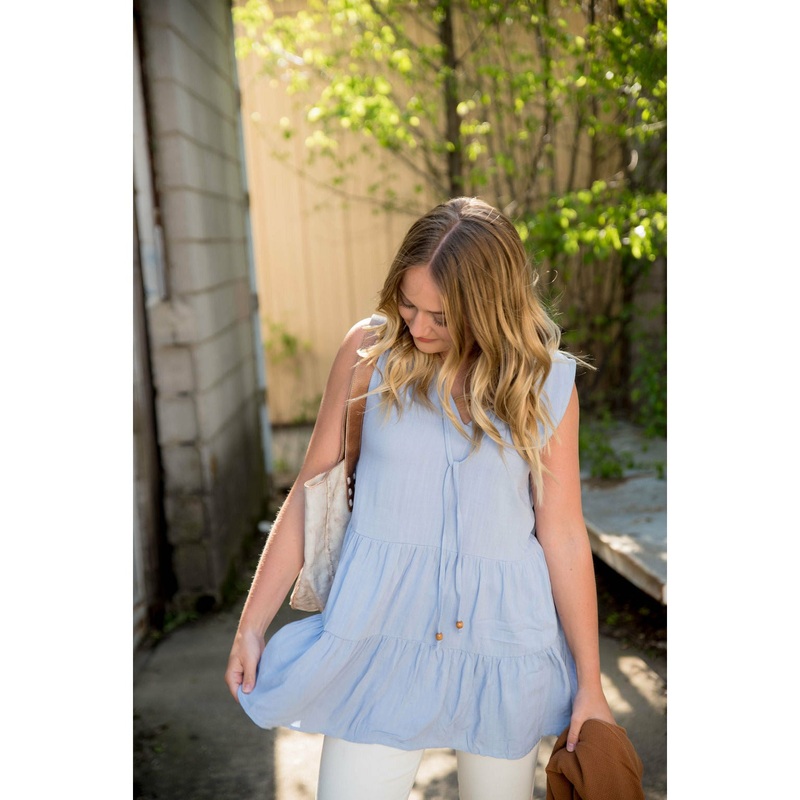 V Neck Tie Ruffle Tank L Black