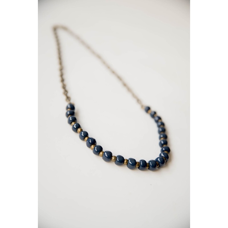 Bel Koz Single Strand Clay Necklace Black Glitter