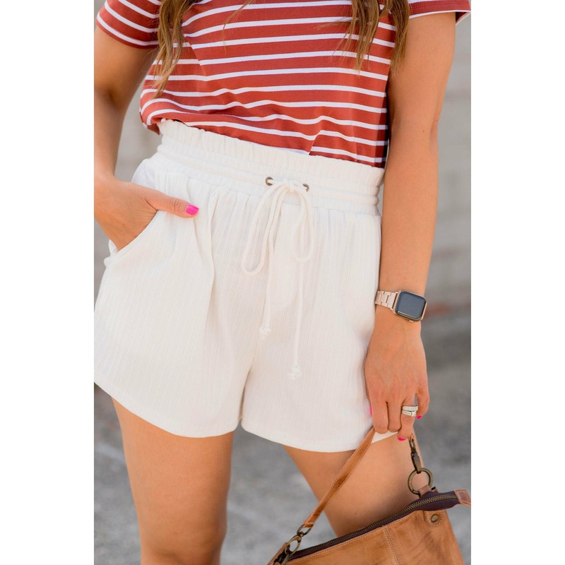Striped Basic Shorts Blush S