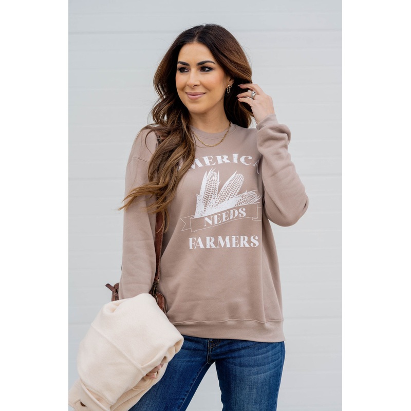 Bold America Needs Farmers Graphic Crewneck Beige S