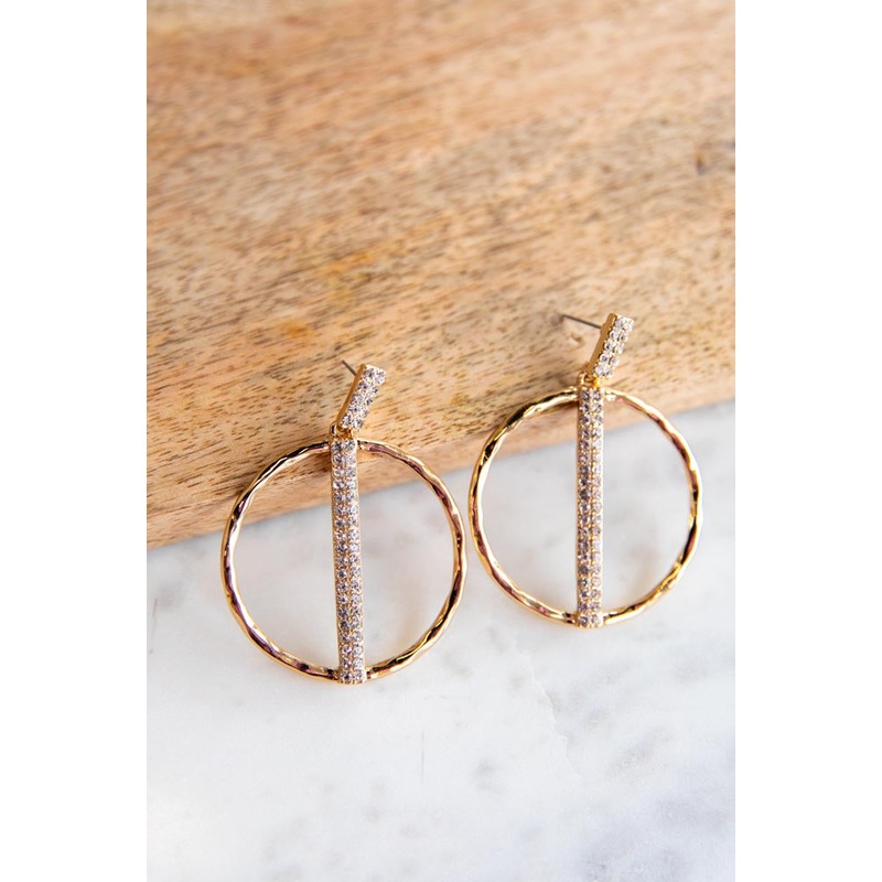 Boastful Diamonds Hoop Earrings Gold