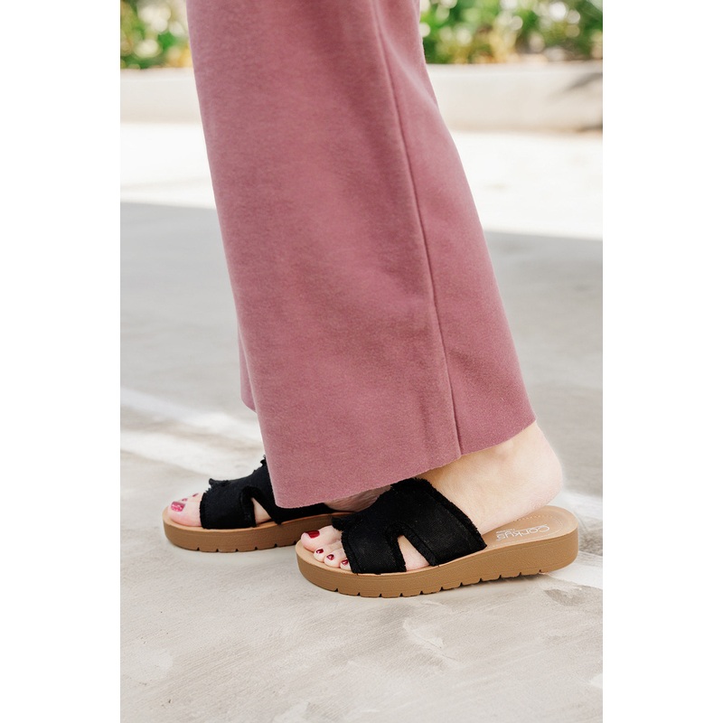 Corky’s Hold Please Black Frayed Sandals Black Frayed 6