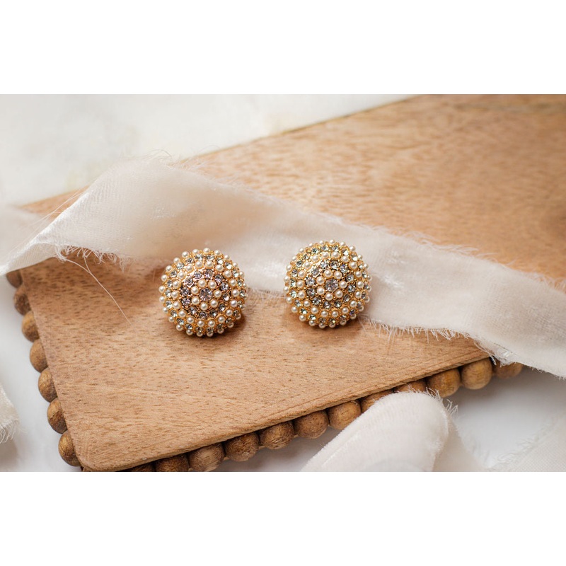 Time Marches On Stud Earrings Gold