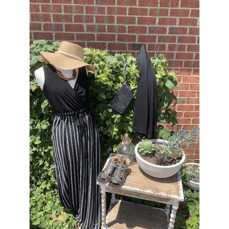 Black Bottom Striped Maxi S