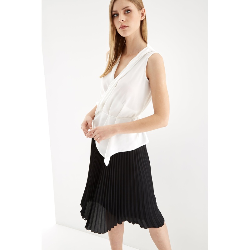 Women’s Pleated Midi Skirt Black 34