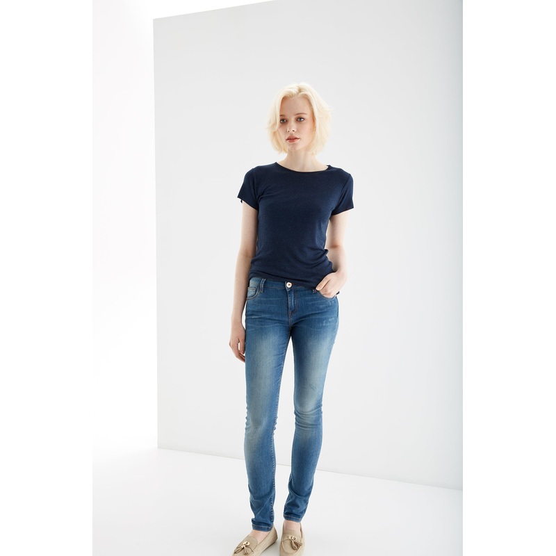 Women’s Slim Fit Jeans Medium Blue 34