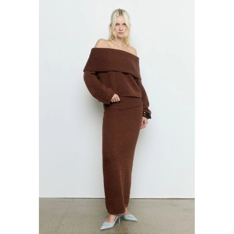Sanna Off Shoulder Sweater Coffee XS
