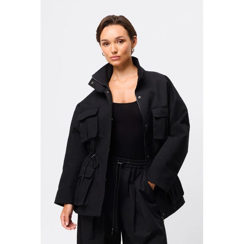 My Muse Anorak Black 6