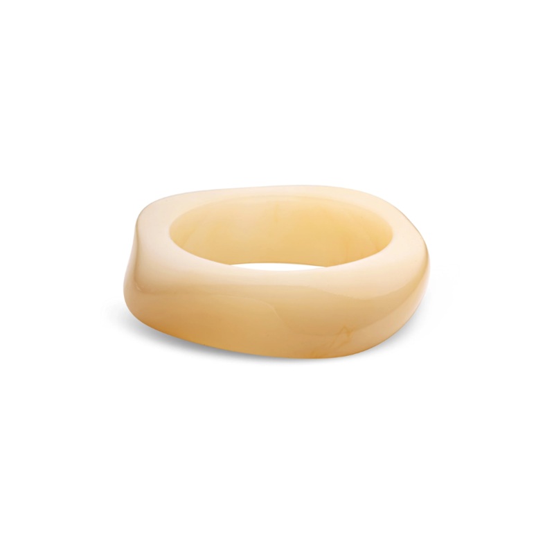 Resin Bangle Cream O/S